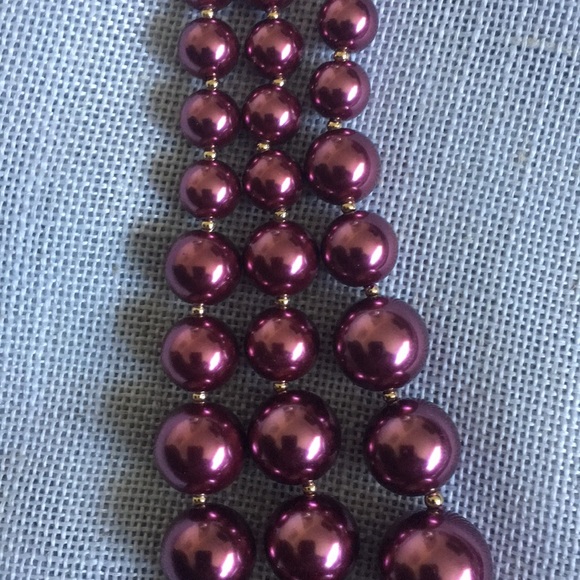 FAUX PEARL THREE-ROW COLLAR NECKLACE - Picture 6 of 7